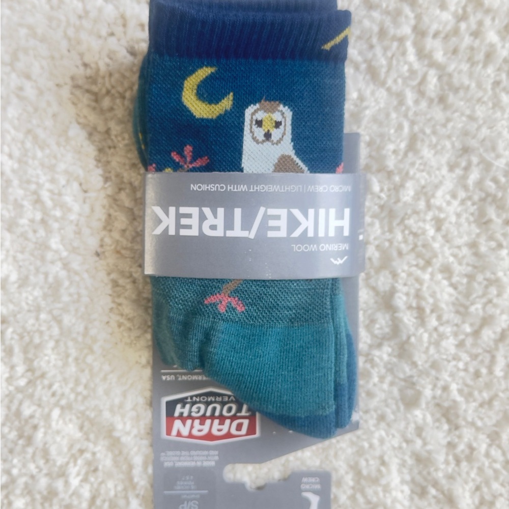 Darn Tough Owl Hiking Socks